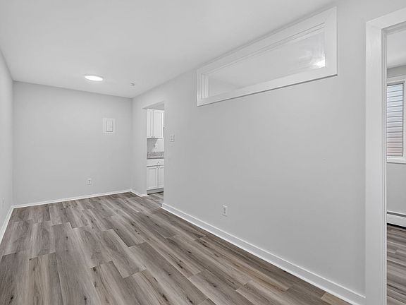 3rd image of 5821 Field Pl NE APT 302