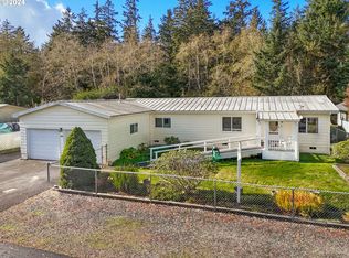 947 King Salmon Pl, Hammond, OR