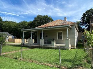 2038 Richmond Ave, Petersburg, VA 23803