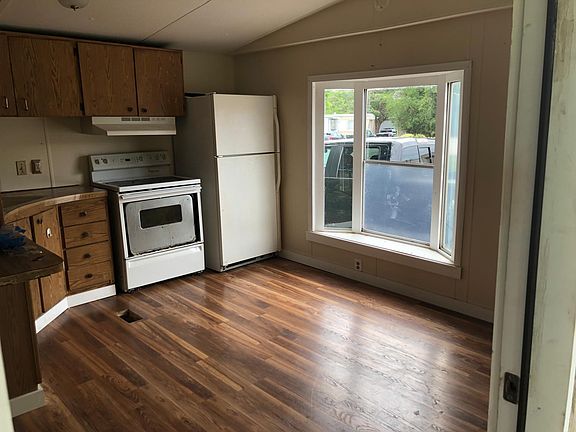 2nd image of 3584 Argonne Ave Trlr 61