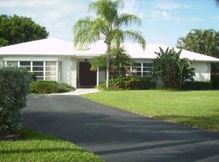 911 Eve St, Delray Beach, FL 33483