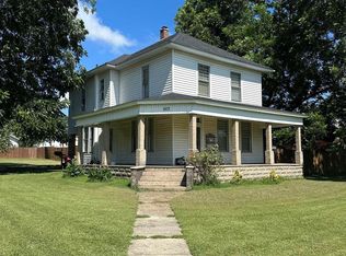 502 W 6th St, Rector, AR 72461