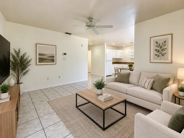 4737 28th St SW, Lehigh Acres, FL 33973