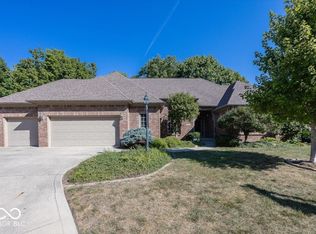 9440 Timberline Dr, Indianapolis, IN 46256