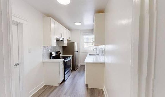 2nd image of 2355 Polk St APT 105