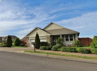2088 Garfield St, North Bend, OR 97459