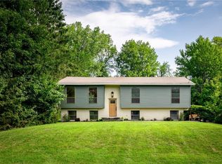 153 Rhinecliff Rd, Rhinebeck, NY 12572