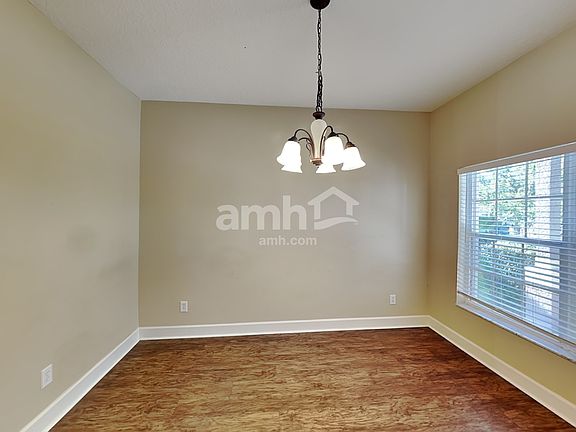 3rd image of 11240 Creek Haven Dr