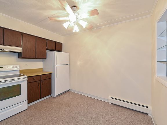 5th image of 483 N Larch Ave APT 201W