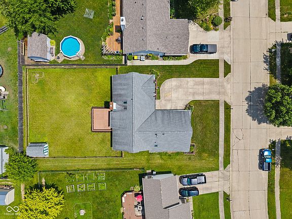3rd image of 7384 Southern Lakes Dr