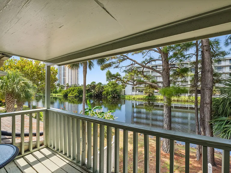 124 Robin Ln — Photo 26