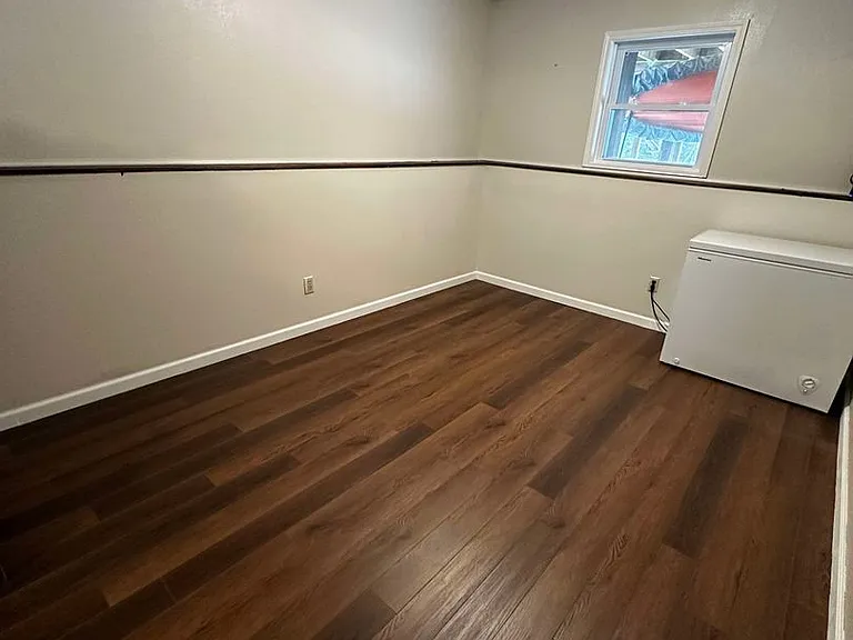 22615 Richmond Ln — Photo 19