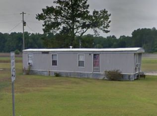 2053 Deep Branch Rd, Lumberton, NC 28360