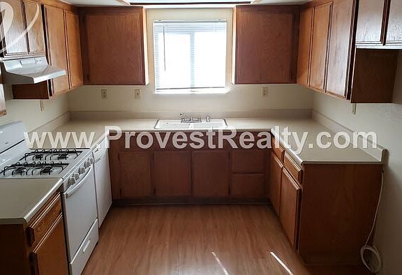 5th image of 15916 Green Hill Dr APT 1