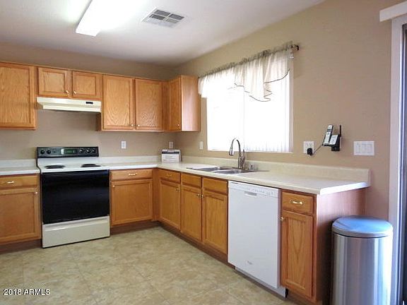 3rd image of 15944 W Tasha Dr