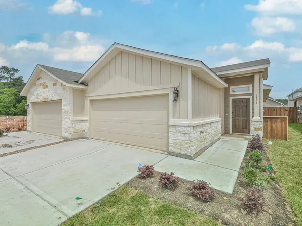 122 Wickersham, 122 Wickersham #B, Conroe, TX 77304