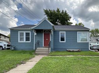 109 10th Ave, Eau Claire, WI 54703