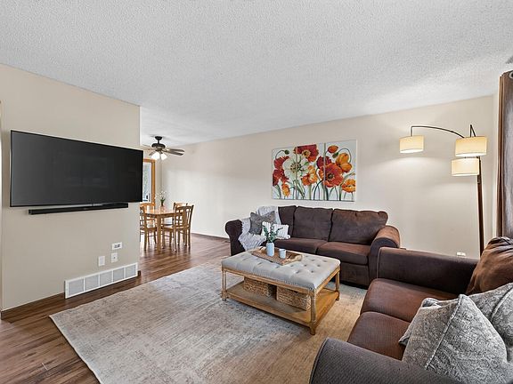 4th image of 4748 107th Ave NE