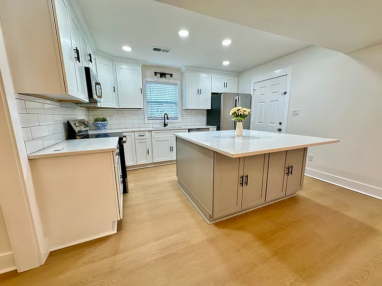 1783 Westwood Ave SW — Photo 6