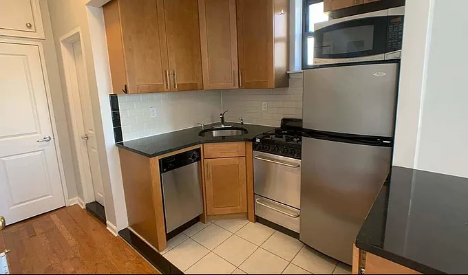 Rented by Compass | media 7