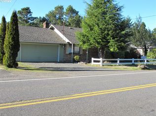 3265 Munsel Lake Rd, Florence, OR 97439