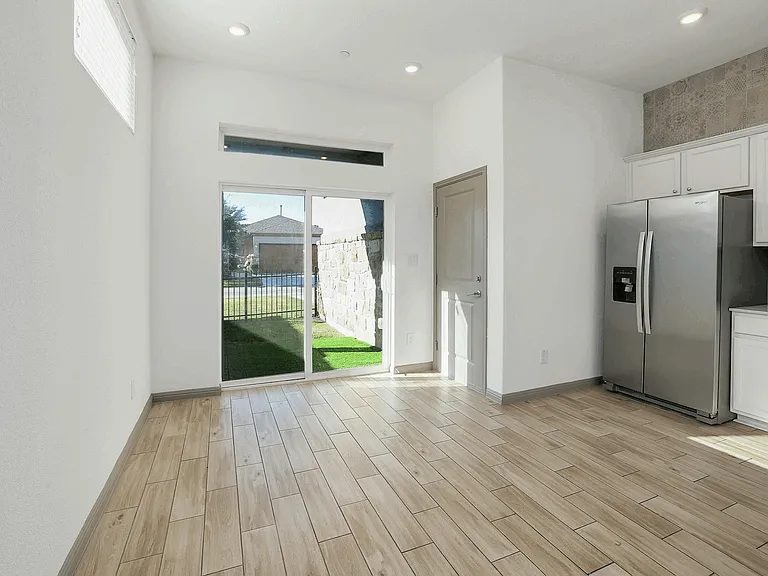 2800 Joe Dimaggio Blvd #55 — Photo 17