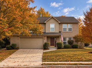 4254 Princeton Park Dr, Columbus, IN 47201