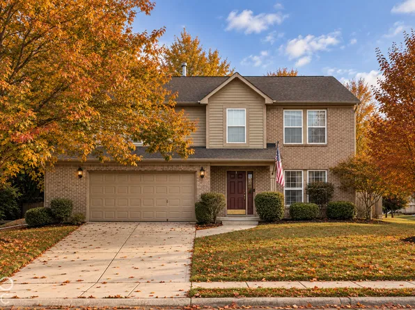 4254 Princeton Park Dr, Columbus, IN 47201