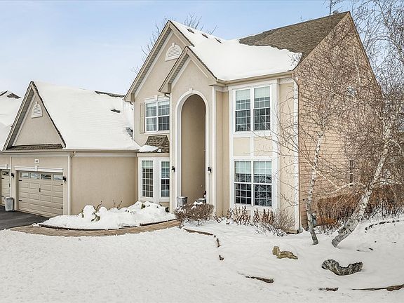 2nd image of 1849 Moorland Ln