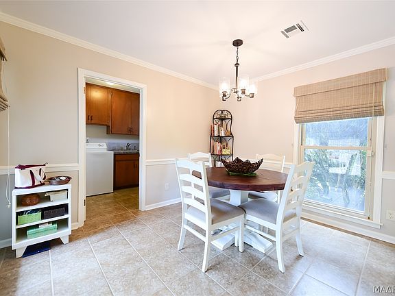 5th image of 109 Coosada Dr