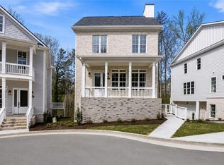 3040 Kara Ct, Roswell, GA 30076