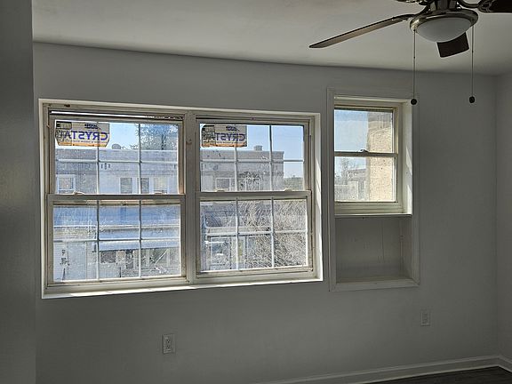 3rd image of 7113 Guyer Ave