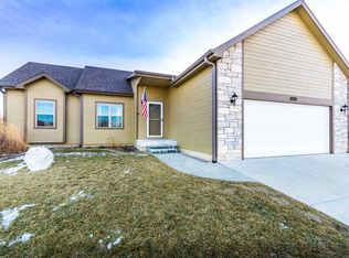 8710 William Drive, Manhattan, KS 66502