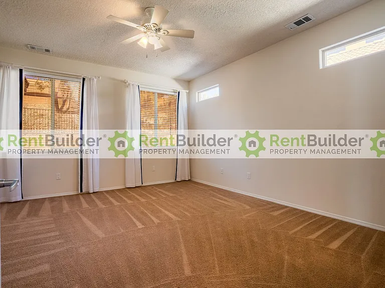 1027 Desert Willow Ct — Photo 18