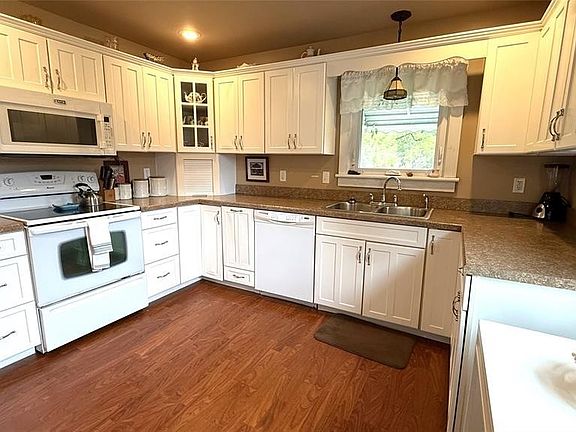 5th image of 7691 Mercer Pike
