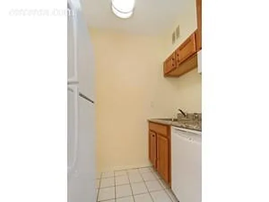 Rented by Corcoran | media 23