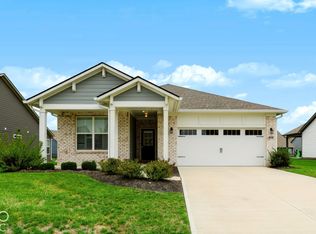 3644 Chalmers Dr, Bargersville, IN 46106