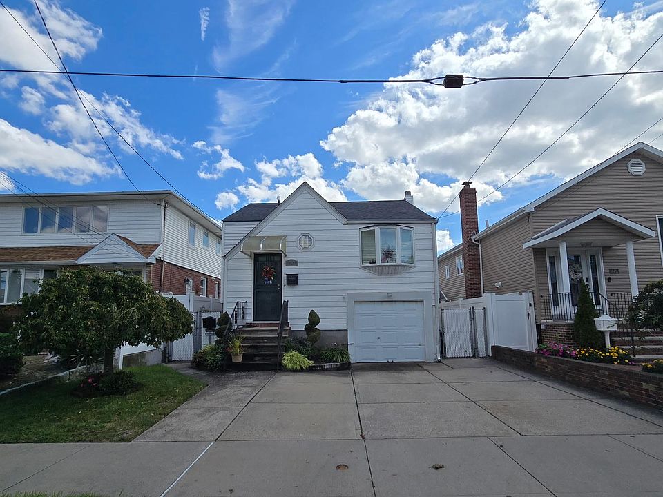 2nd image of 16427 96th St