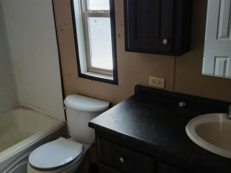 502 Beech St — Photo 11