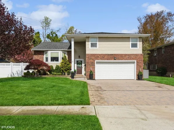1822 Merikoke Avenue, Wantagh, NY 11793