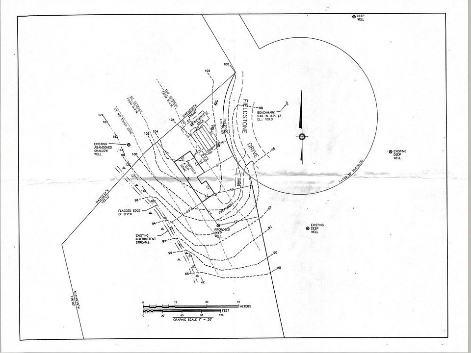 1st image of 4 Fieldstone Dr