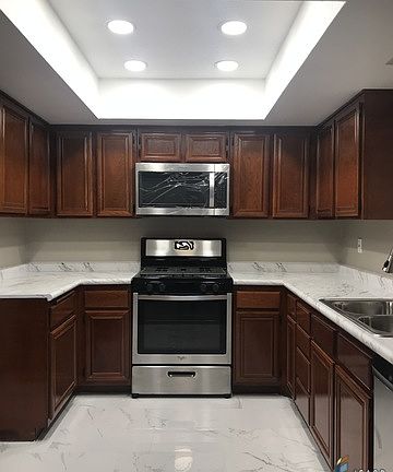 5th image of 2450 W Holt Ave