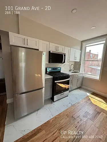 101 Grand Ave #2D Photo 1