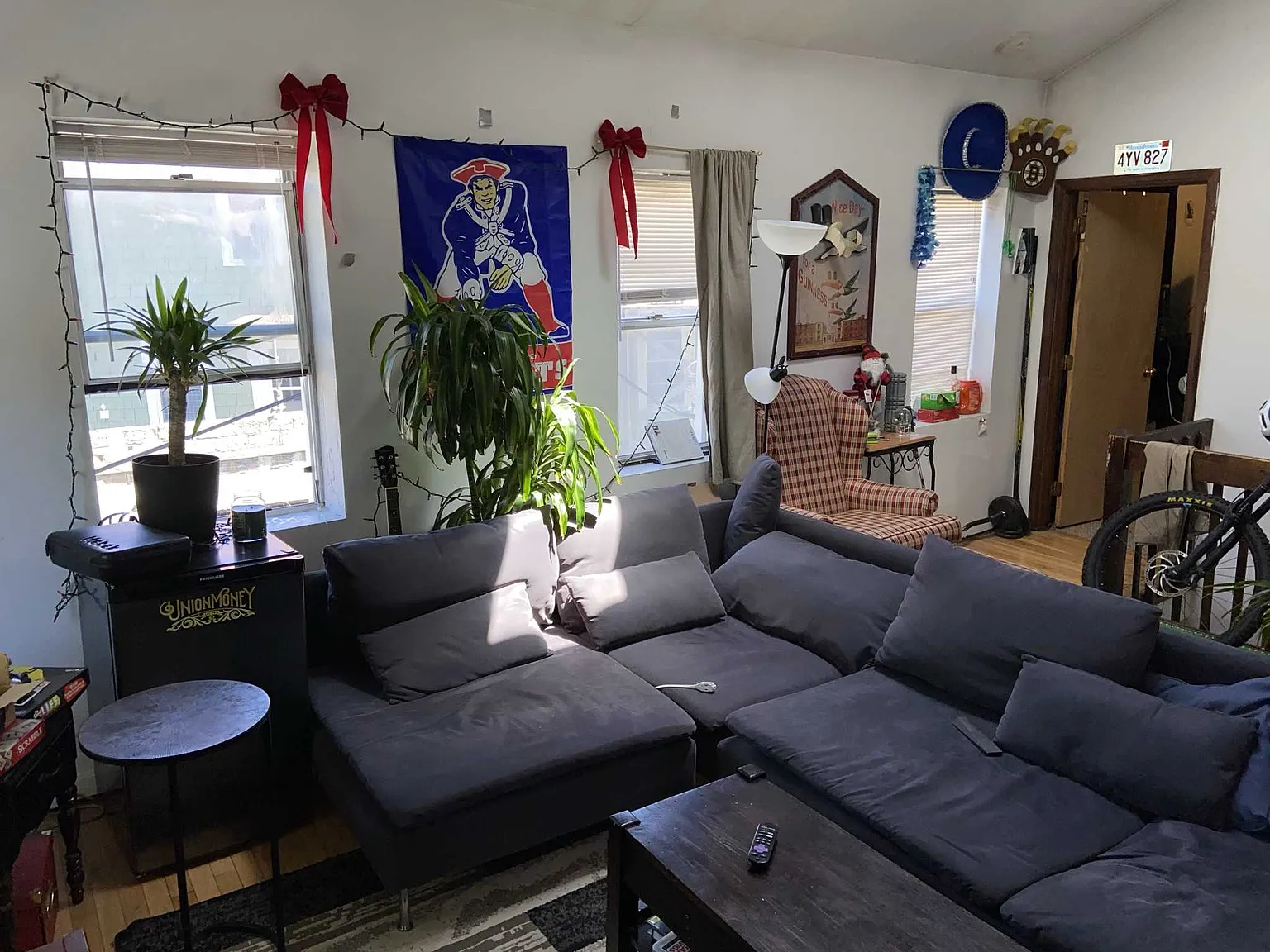 4 bed, $3,800 — Photo 3