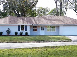 4875 Greenforest Dr, Baton Rouge, LA 70814