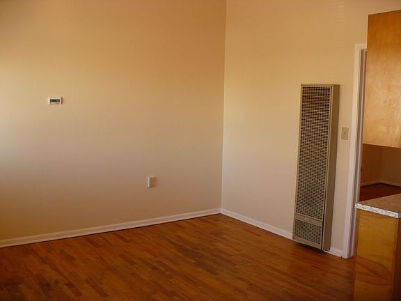 4th image of 428 Milton Rd APT 14