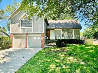 10595 Gillette St, Overland Park, KS 66215