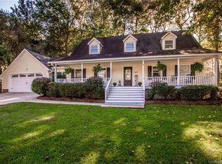 7852 Golf Course Dr N, Denver, NC 28037