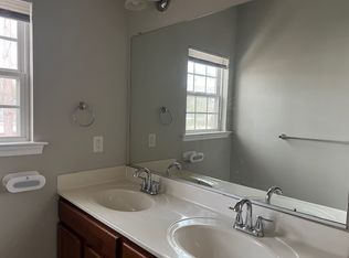 519 Settlement Ln, Newport News, VA 23608