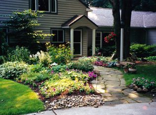 275 Springdale Ln, Moreland Hills, OH